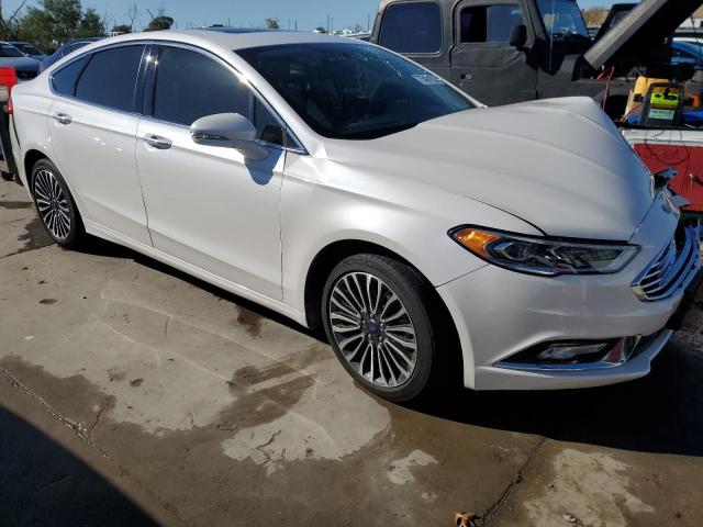 3FA6P0H90HR206509 - 2017 FORD FUSION SE WHITE photo 4