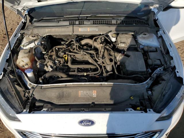 3FA6P0HD0KR183678 - 2019 FORD FUSION SE WHITE photo 11