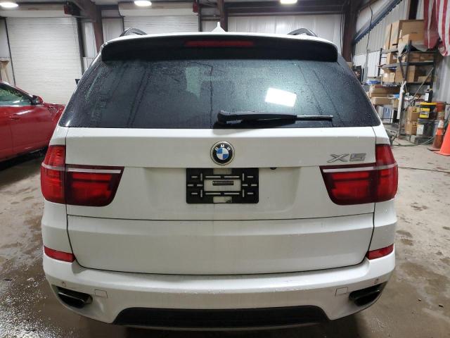 5UXZV8C55CL422474 - 2012 BMW X5 XDRIVE50I WHITE photo 6