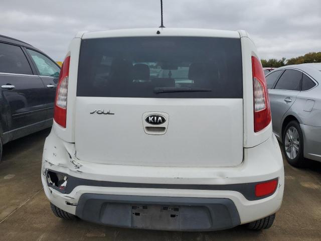 KNDJT2A62D7560285 - 2013 KIA SOUL + WHITE photo 6