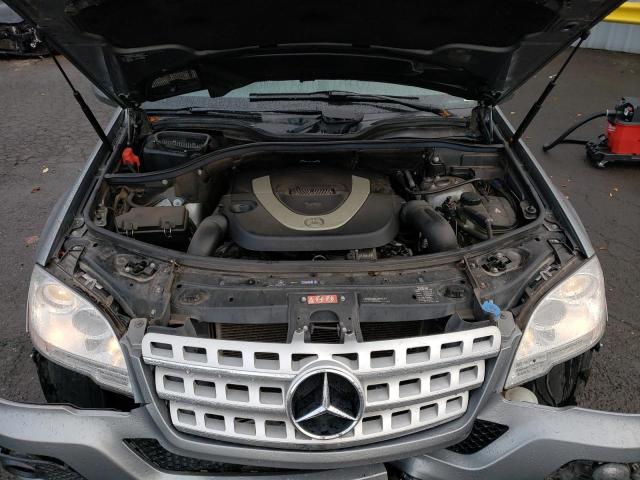 4JGBB8GB9AA539930 - 2010 MERCEDES-BENZ ML 350 4MATIC SILVER photo 11