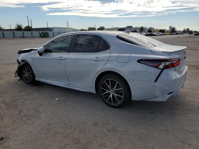 4T1G11AK9PU115096 - 2023 TOYOTA CAMRY SE NIGHT SHADE SILVER photo 2