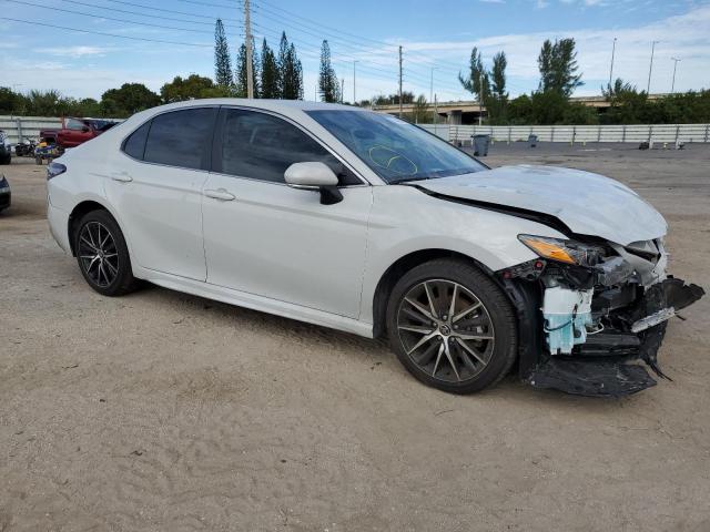 4T1G11AK9PU115096 - 2023 TOYOTA CAMRY SE NIGHT SHADE SILVER photo 4