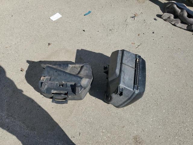 WB10557A44ZG38752 - 2004 BMW K1200 RS RED photo 9