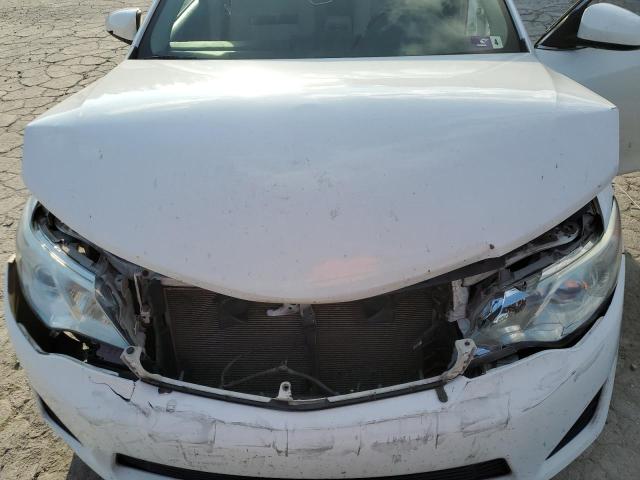 4T1BF1FK4EU448257 - 2014 TOYOTA CAMRY L WHITE photo 11