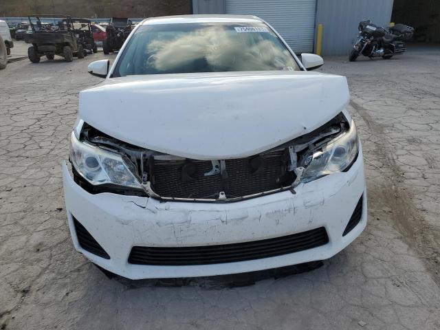 4T1BF1FK4EU448257 - 2014 TOYOTA CAMRY L WHITE photo 5