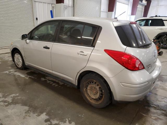 3N1BC13E77L405625 - 2007 NISSAN VERSA S SILVER photo 2