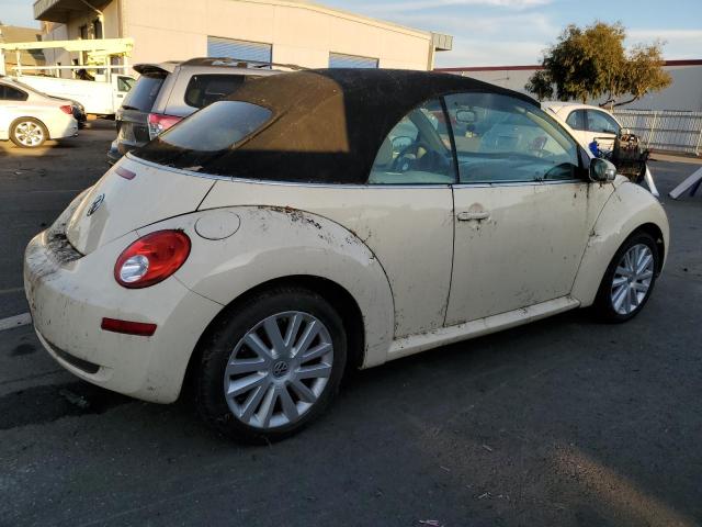 3VWRF31YX8M413447 - 2008 VOLKSWAGEN NEW BEETLE CONVERTIBLE SE CREAM photo 3