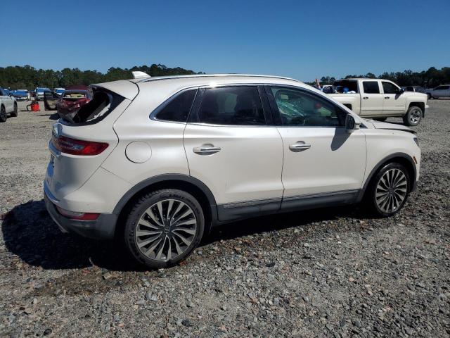 5LMCJ4C93KUL38444 - 2019 LINCOLN MKC BLACK LABEL Weiß Foto 3