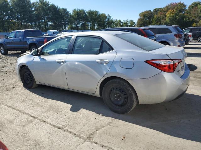 2T1BURHE0FC332648 - 2015 TOYOTA COROLLA L SILVER photo 2