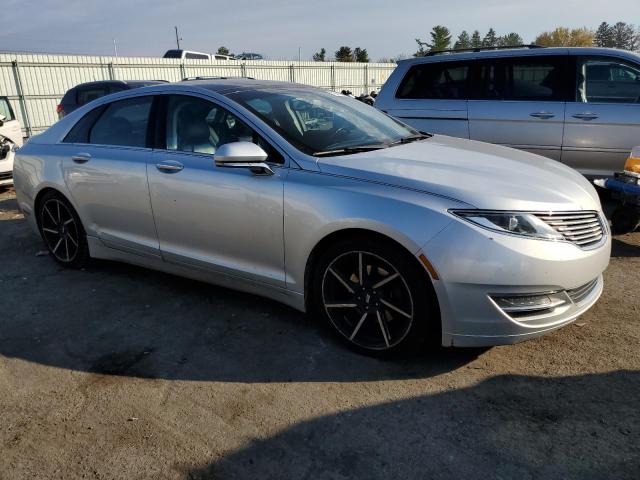 3LN6L2J90FR602024 - 2015 LINCOLN MKZ SILVER photo 4