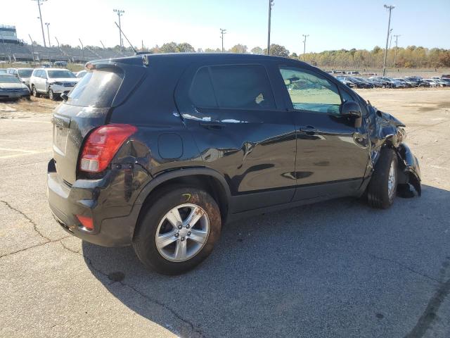 3GNCJKSB8LL331315 - 2020 CHEVROLET TRAX LS BLACK photo 3