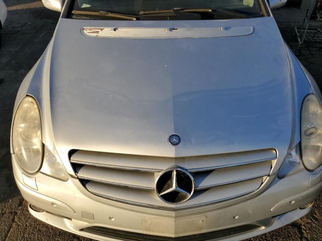 4JGCB75E17A043069 - 2007 MERCEDES-BENZ R 500 SILVER photo 12