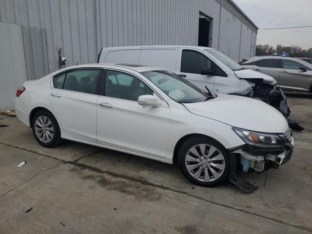 1HGCR2F82EA024122 - 2014 HONDA ACCORD EXL WHITE photo 4