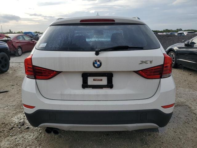 WBAVM1C59FV317081 - 2015 BMW X1 SDRIVE28I WHITE photo 6