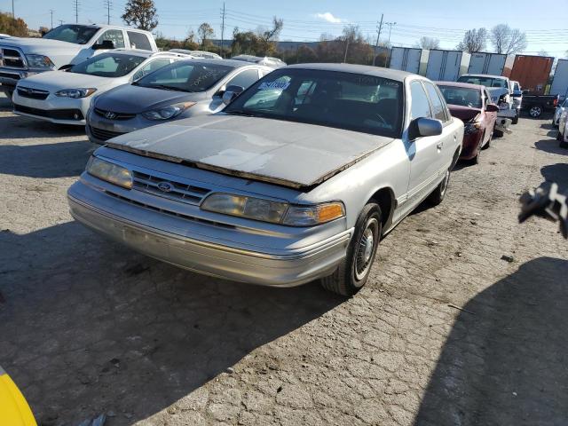 2FALP73W3VX175682 - 1997 FORD CROWN VICT GRAY photo 1