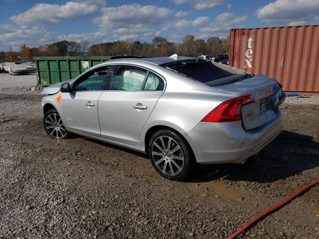 LYV402HM2HB143812 - 2017 VOLVO 122 PLATINUM SILVER photo 2