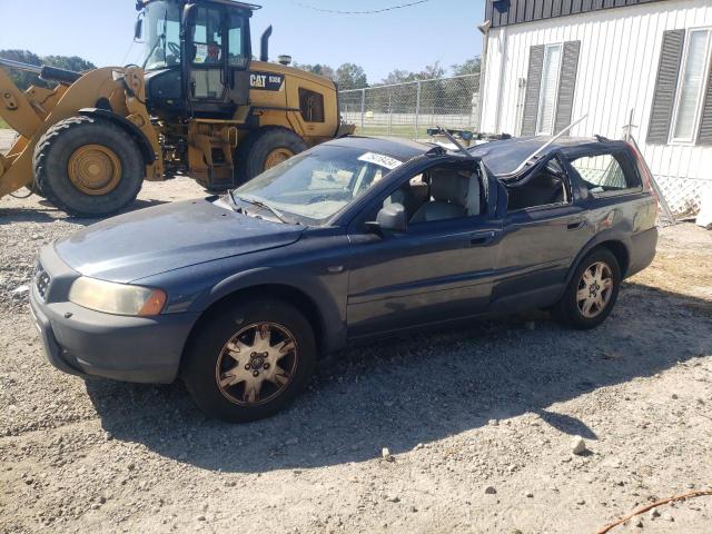 2005 VOLVO XC70, 