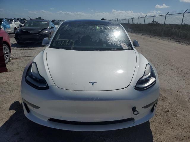 5YJ3E1EA5LF706845 - 2020 TESLA MODEL 3 WHITE photo 5