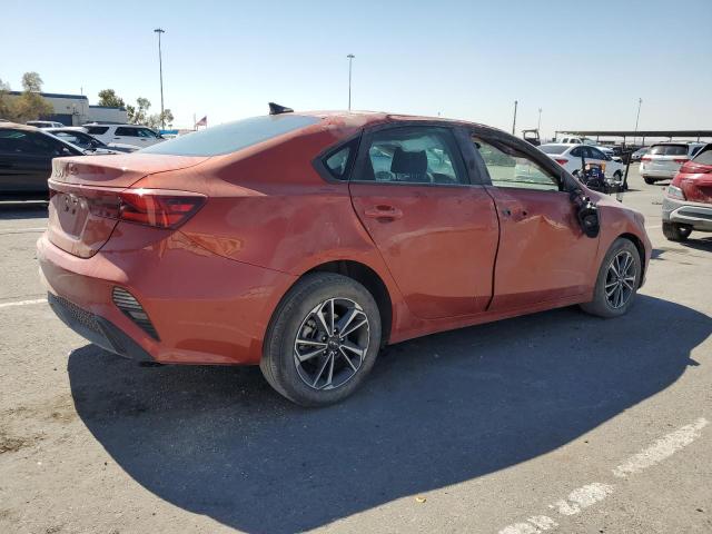 3KPF24AD9PE672184 - 2023 KIA FORTE LX ORANGE photo 3