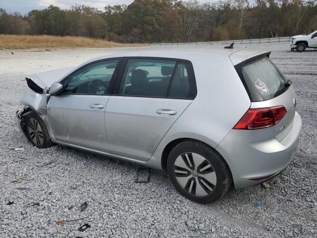 WVWKP7AU8GW913837 - 2016 VOLKSWAGEN E-GOLF SE SILVER photo 2