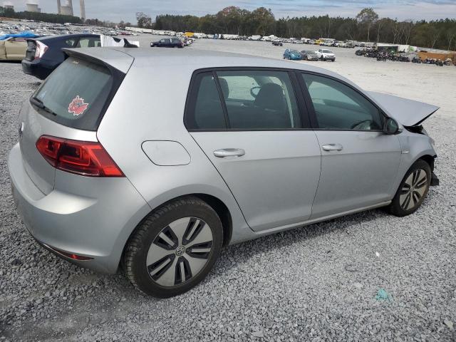 WVWKP7AU8GW913837 - 2016 VOLKSWAGEN E-GOLF SE SILVER photo 3