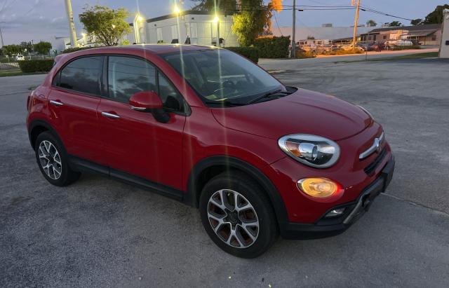 ZFBCFYCTXGP385264 - 2016 FIAT 500X TREKKING RED photo 1