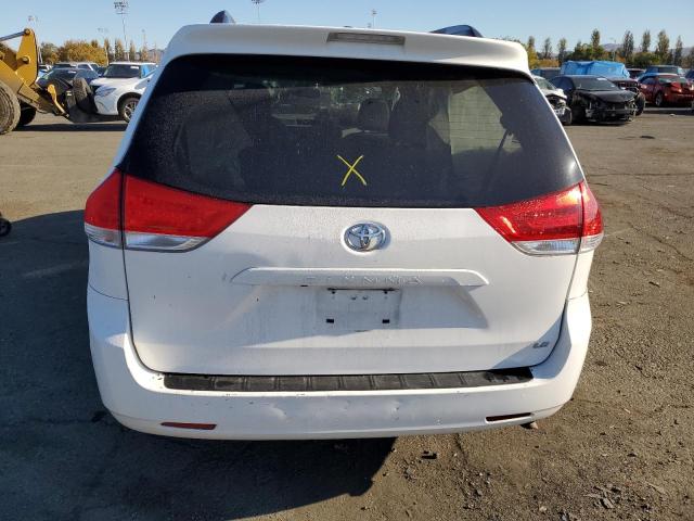 5TDKK3DC9ES423172 - 2014 TOYOTA SIENNA LE WHITE photo 6