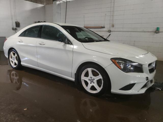 WDDSJ4EB5EN040677 - 2014 MERCEDES-BENZ CLA 250 WHITE photo 4