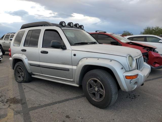 1J4GK38K74W293862 - 2004 JEEP LIBERTY RENEGADE SILVER photo 4