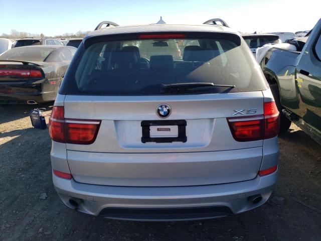 5UXZV4C52D0B04794 - 2013 BMW X5 XDRIVE35I SILVER photo 6