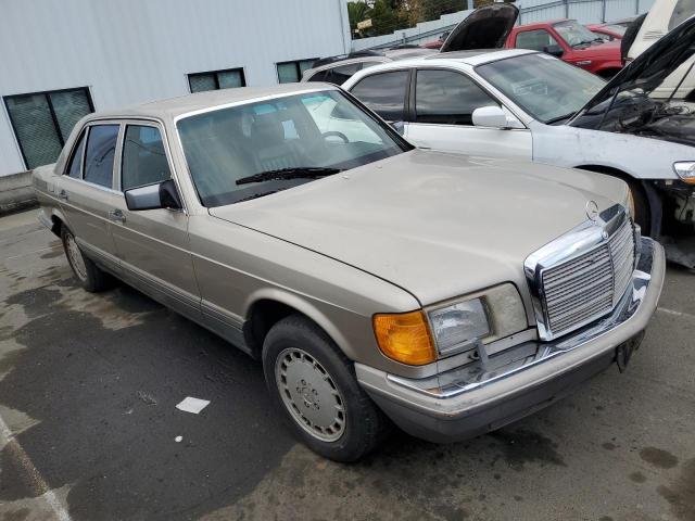 WDBCA35D2GA205264 - 1986 MERCEDES-BENZ 420 SEL GOLD photo 4