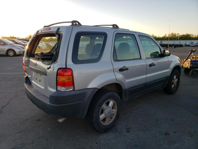 1FMYU02123KC74818 - 2003 FORD ESCAPE XLS SILVER photo 3