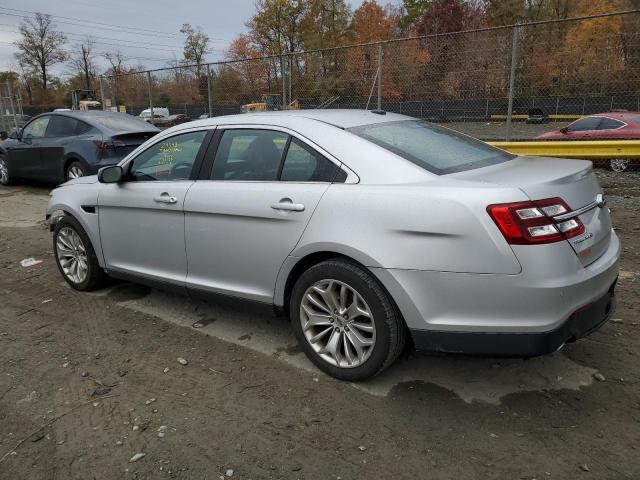 1FAHP2F85KG107682 - 2019 FORD TAURUS LIMITED SILVER photo 2