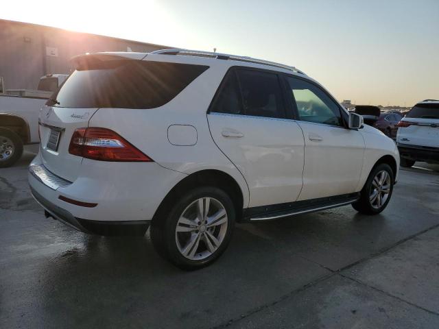 4JGDA5HB8EA345730 - 2014 MERCEDES-BENZ ML 350 4MATIC WHITE photo 3