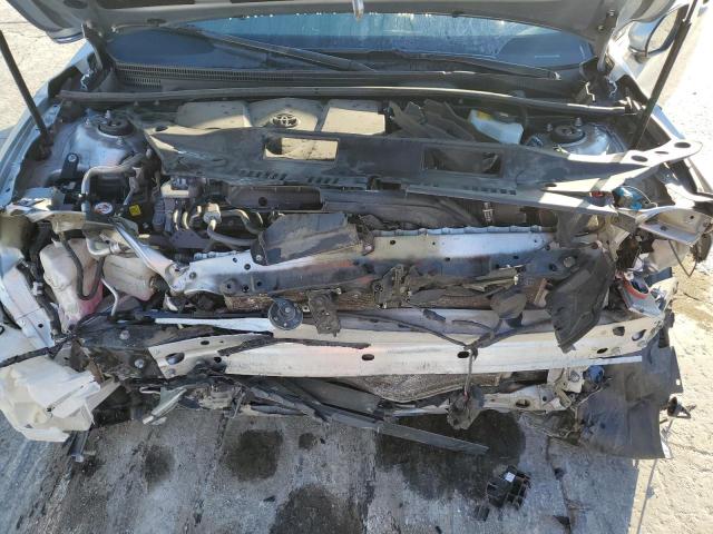 4T1B21FB1KU002686 - 2019 TOYOTA AVALON XLE SILVER photo 11