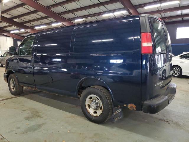 1GCWGFBAXC1151361 - 2012 CHEVROLET EXPRESS G2 BLUE photo 2