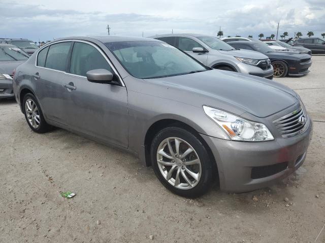 JNKCV61F49M352765 - 2009 INFINITI G37 SILVER photo 4