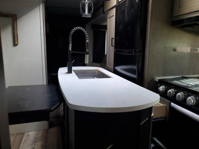 4YDT33024MB452452 - 2021 KEYSTONE OUTBACK WHITE photo 6