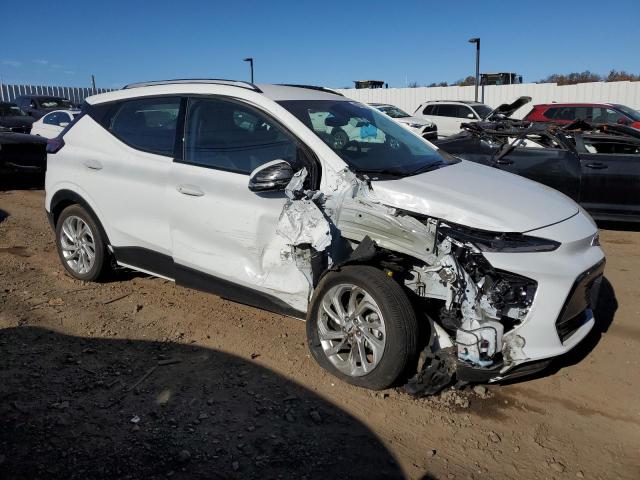 1G1FY6S06P4169132 - 2023 CHEVROLET BOLT EUV LT WHITE photo 4