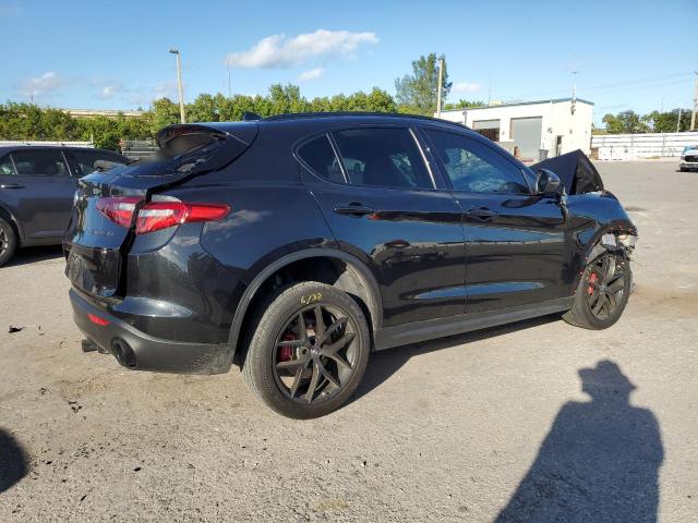 ZASPAJANXK7C71130 - 2019 ALFA ROMEO STELVIO BLACK photo 3