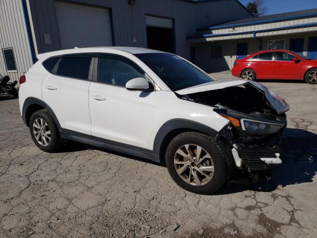 KM8J2CA43KU849130 - 2019 HYUNDAI TUCSON SE WHITE photo 4