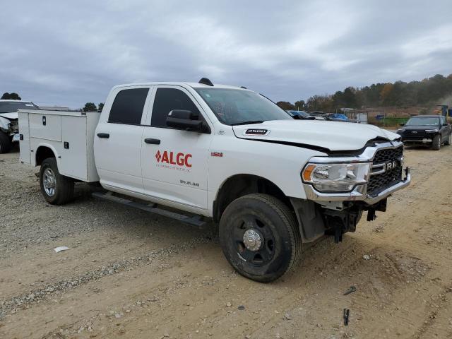 3C7WR5HJ9NG105989 - 2022 RAM 2500 TRADESMAN WHITE photo 4