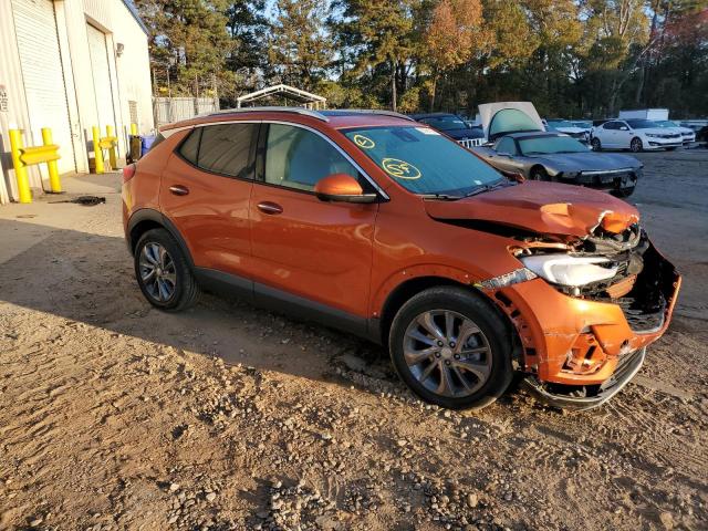 KL4MMFSL2NB052395 - 2022 BUICK ENCORE GX ESSENCE ORANGE photo 4