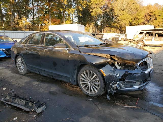 3LN6L5A99HR600583 - 2017 LINCOLN MKZ PREMIERE BLACK photo 4