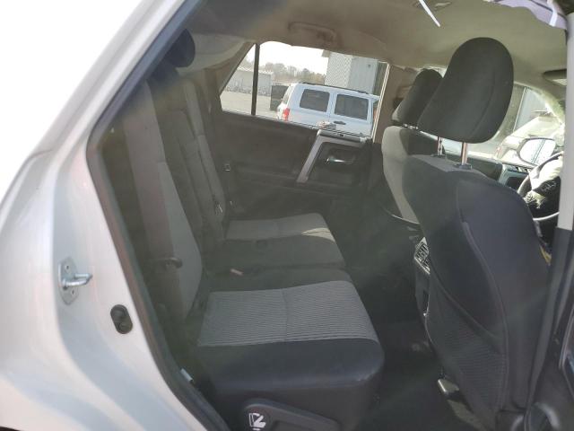 JTEMU5JR9M5906796 - 2021 TOYOTA 4RUNNER SR5/SR5 PREMIUM თეთრი ფოტო 11