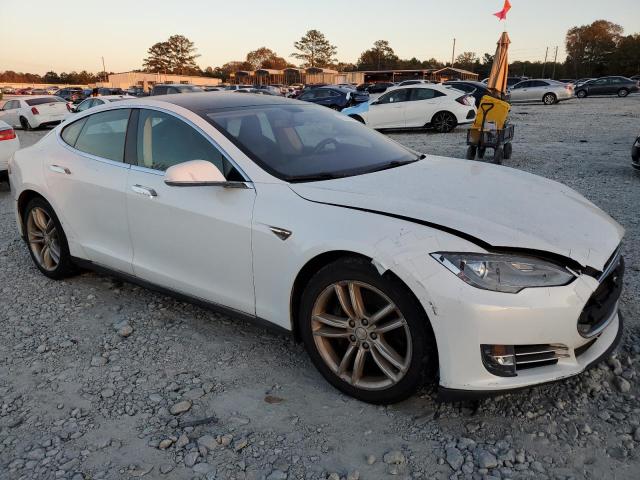 5YJSA1S15EFP47023 - 2014 TESLA MODEL S Սպիտակ լուսանկար 4