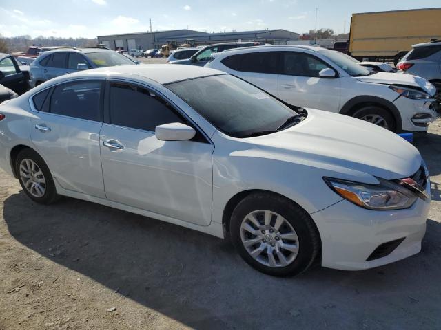 1N4AL3AP1GN357568 - 2016 NISSAN ALTIMA 2.5 WHITE photo 4