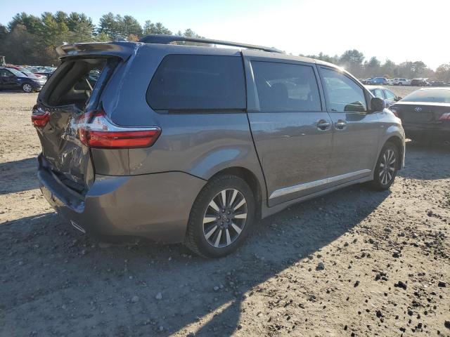 5TDJZ3DC8JS197577 - 2018 TOYOTA SIENNA LE GRAY photo 3