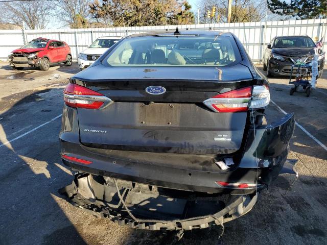 3FA6P0T97LR179275 - 2020 FORD FUSION SE BLACK photo 6